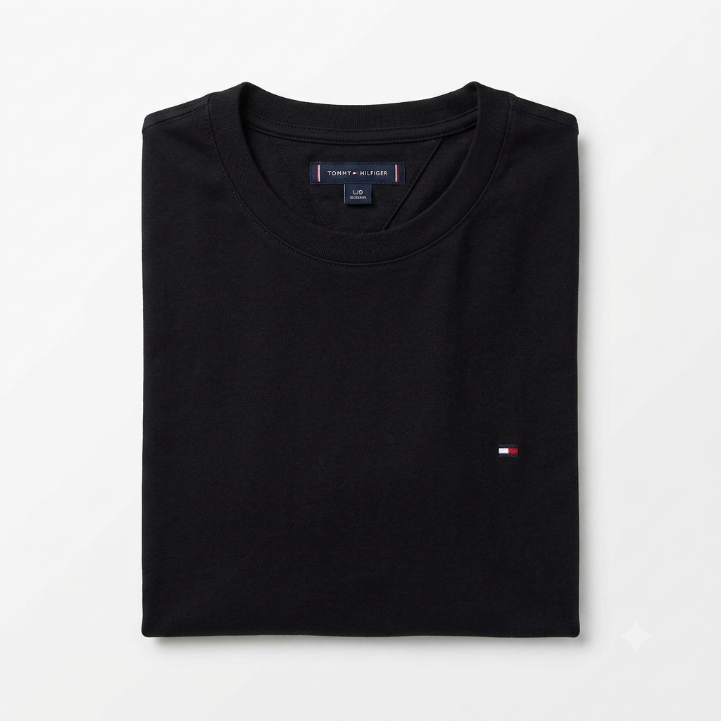REMERA BASICA CLASICA - NEGRO - LOGO TRADICIONAL - TH