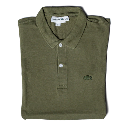 POLO PREMIUM - VERDE MUSGO - LOGO BORDADO LC