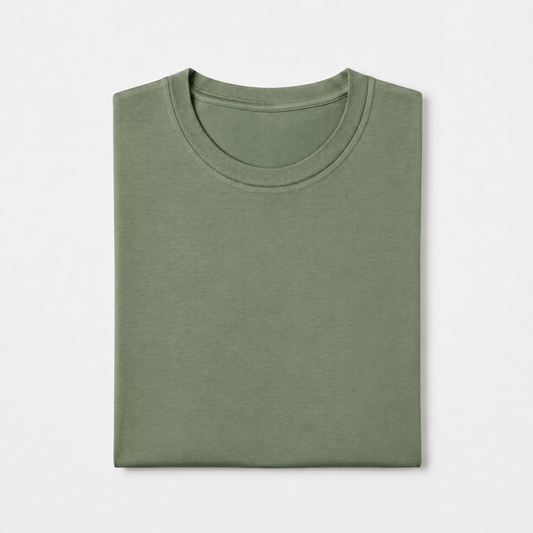 REMERA BASICA CLASICA - VERDE MUSGO - LOGO TRADICIONAL - LC