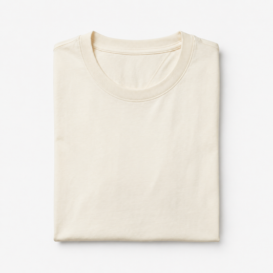 REMERA BASICA CLASICA - BLANCO PERLA - LOGO TRADICIONAL - TH