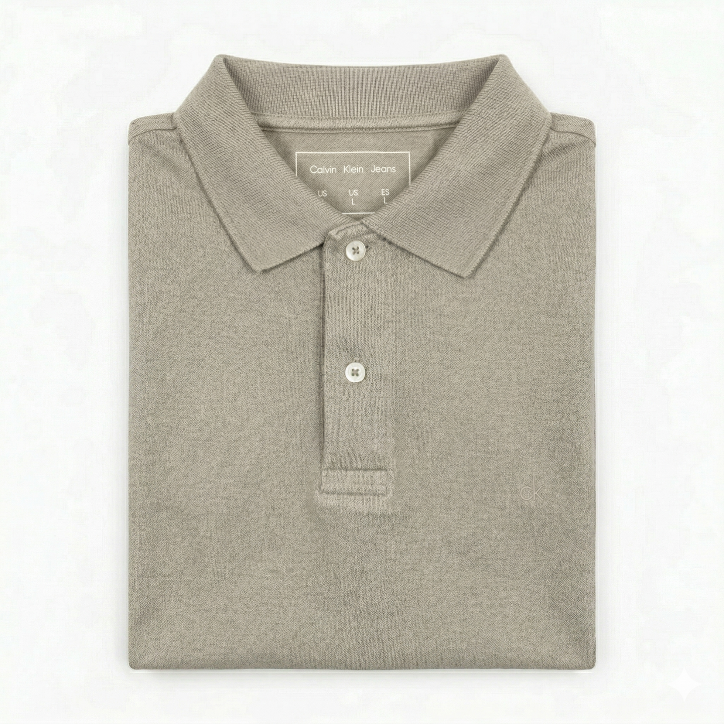 REMERA ESTILO POLO - BEIGE - LOGO TRADICIONAL CKA