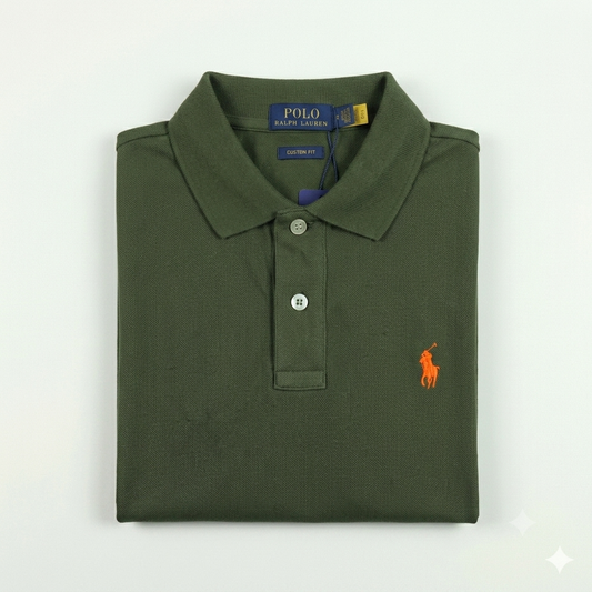 REMERA ESTILO POLO - VERDE MUSGO - LOGO MON RL