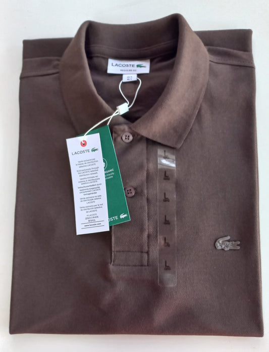 POLO PREMIUM - MARRON OSCURO - LOGO ENGOMADO LC